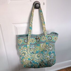 VERA BRADLEY Floral Patterned Tote Bag - Green and Blue